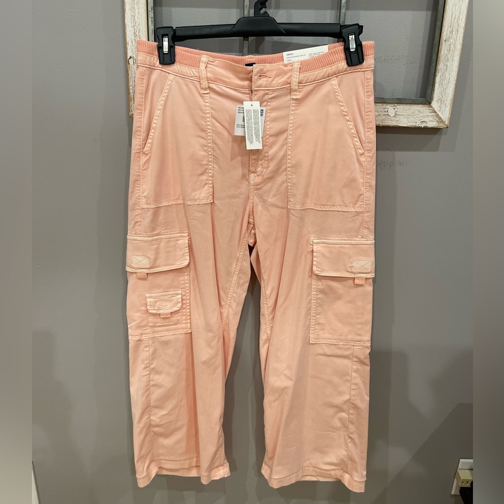 American Eagle Light Peach Cargo Pants